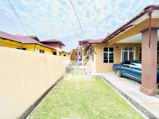 Residential House for sale in Kuching