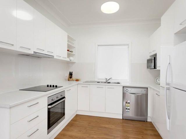 Duplex for rent in Wollongong West, New South Wales