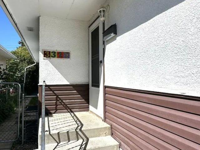 Apartment for rent in Glenbrook, Calgary