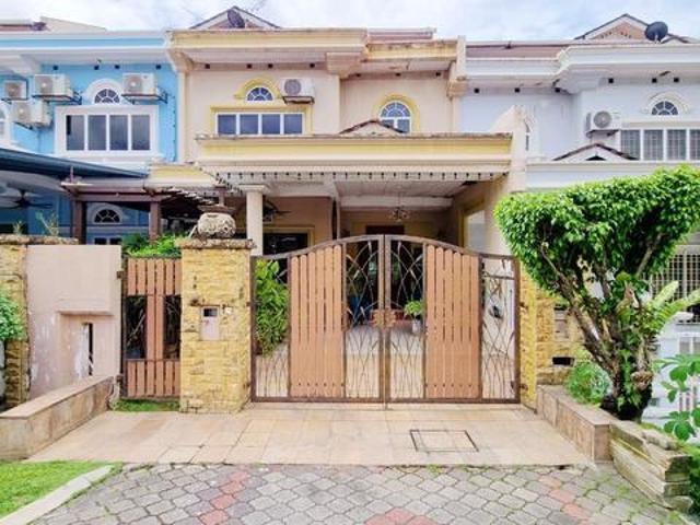 Terraced House for sale in Petaling, Alam Impian