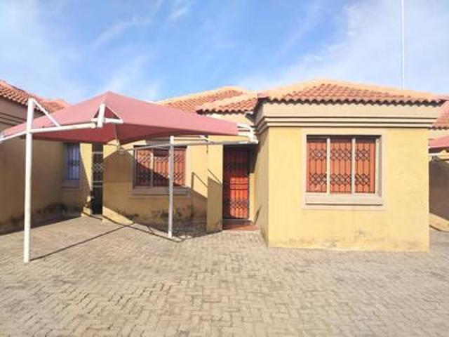 Townhouse for sale in Seshego, Limpopo