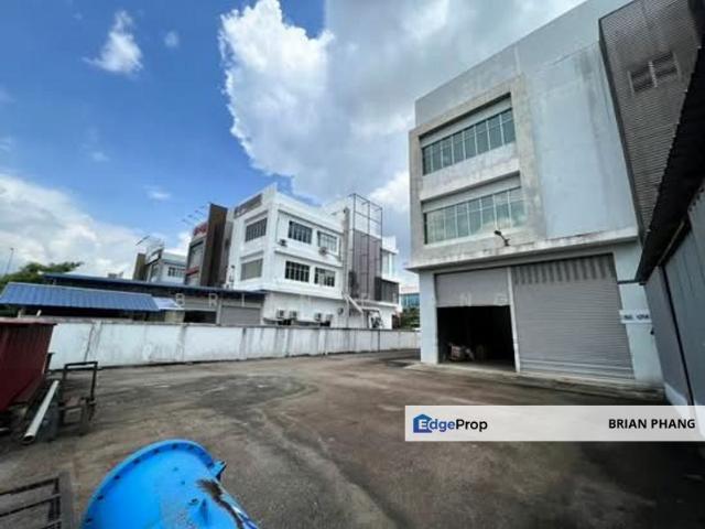 Warehouse for sale in Petaling, Alam Impian