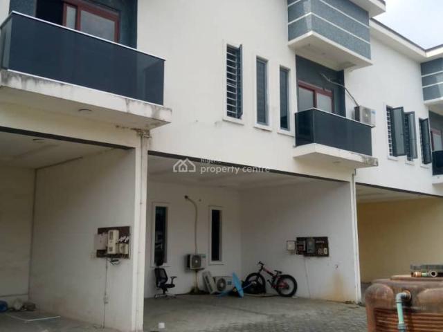 House for rent in Eti Osa, Lagos