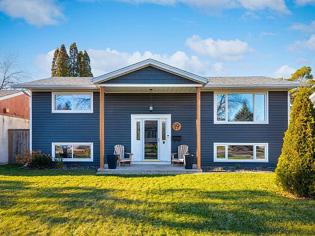 House for sale in East St. Paul, Manitoba