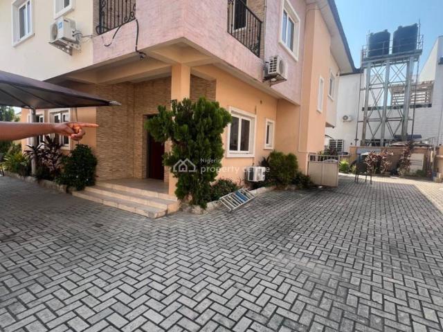 Duplex for rent in Eti Osa, Lagos