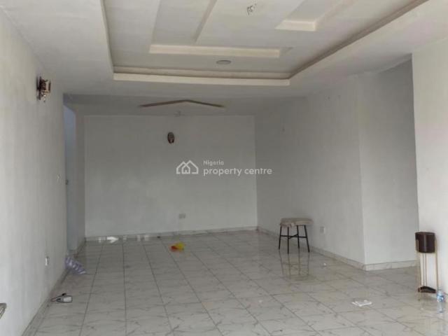Flat for sale in Eti Osa, Lagos