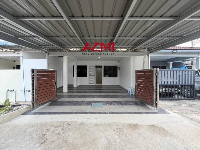 Residential House for sale in Long Miri, Sarawak