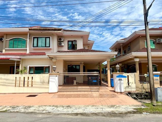 Residential House for sale in Long Miri, Sarawak