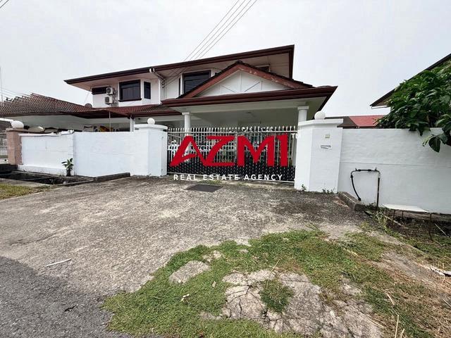 Residential House for sale in Long Miri, Sarawak