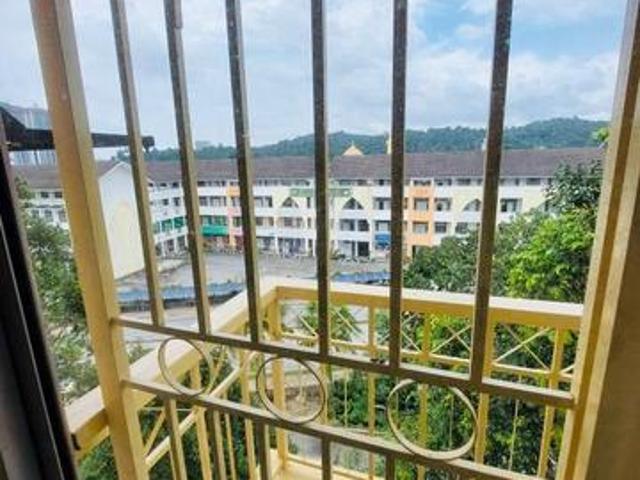 Apartment for sale in Petaling, Damansara Damai