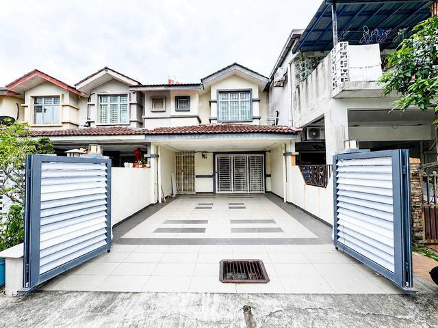 Terraced House for sale in Petaling, Subang Jaya