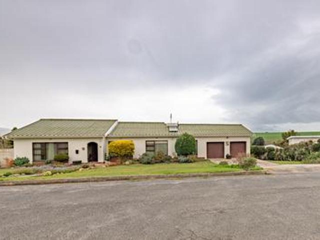 House for sale in Caledon, Western Cape
