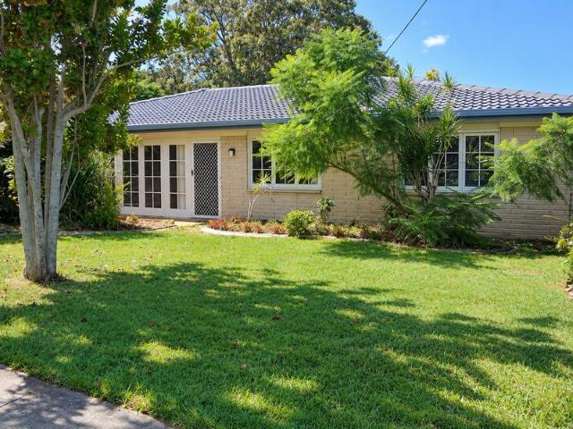 House for rent in MacGregor, Greater Brisbane