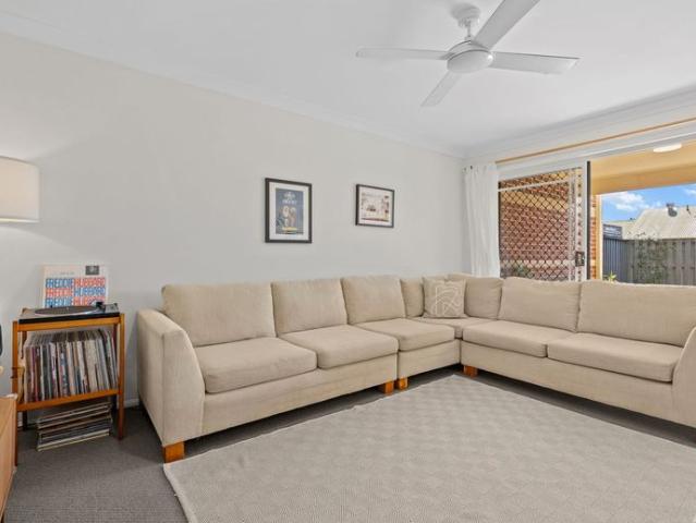 Townhouse for rent in Fernbrook, Queensland