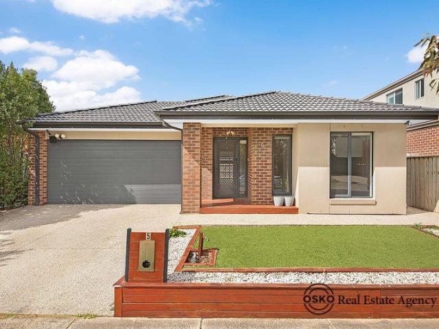 House for sale in Featherbrook, Melbourne