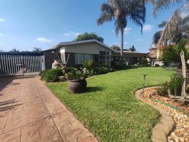 House for sale in Waterkloof, Gauteng