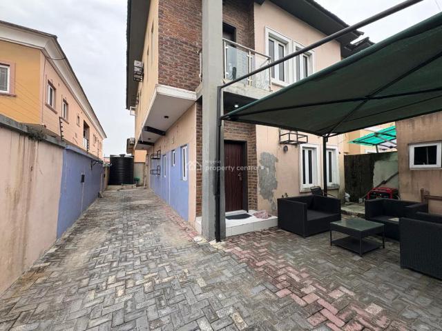 Duplex for rent in Eti Osa, Lagos