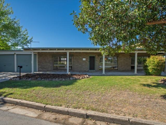 House for sale in Lavington, Albury