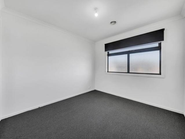Townhouse for rent in Camerons Creek, Victoria