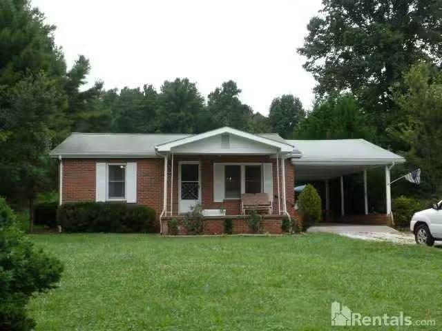 House for rent in Hendersonville, North Carolina