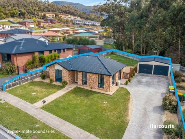House for sale in Claremont