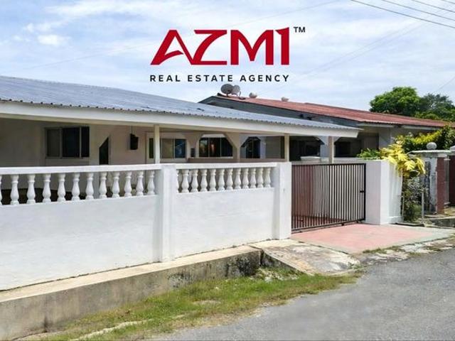 Residential House for sale in Long Miri, Sarawak