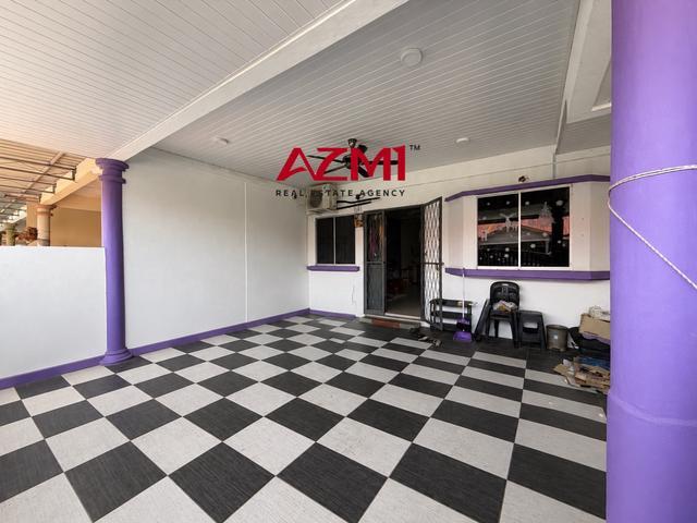 Terraced House for sale in Long Miri, Sarawak