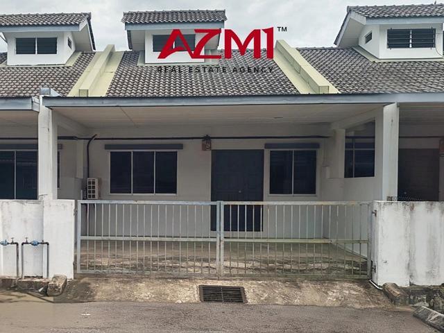 Terraced House for sale in Long Miri, Sarawak