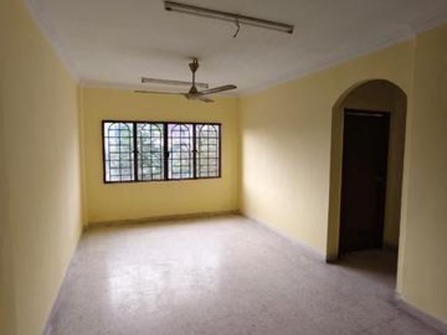 Apartment for sale in Majlis Perbandaran Selayang, Gombak