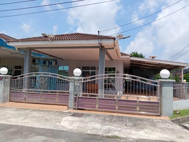 Terraced House for sale in Labuan
