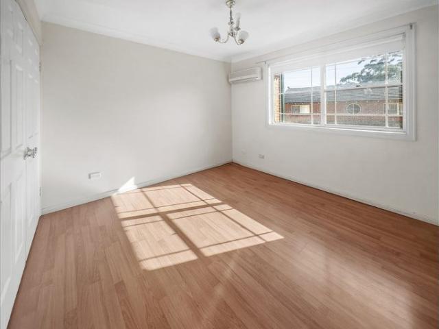 Townhouse for rent in Carlingford, Sydney
