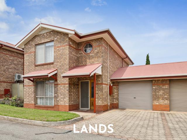 Townhouse for sale in Horseshoe Creek, South Australia