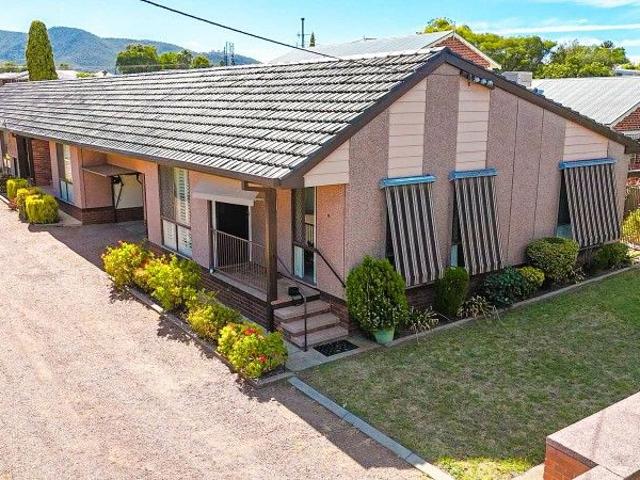 Apartment for sale in Piallamore, New South Wales