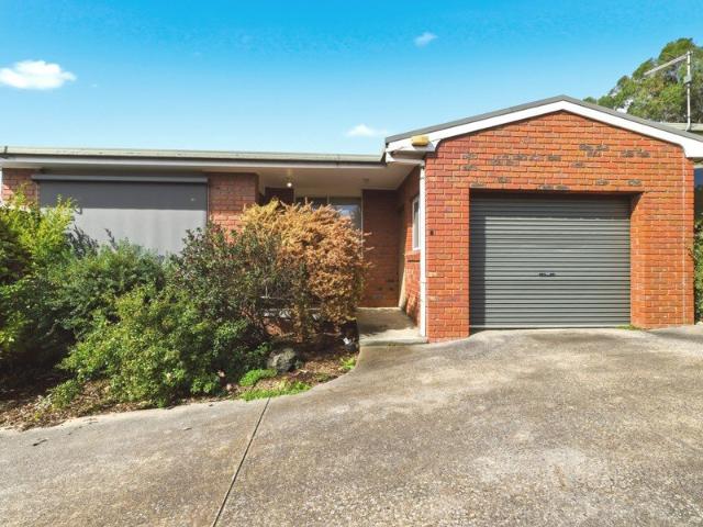 Apartment for sale in Korumburra, Victoria