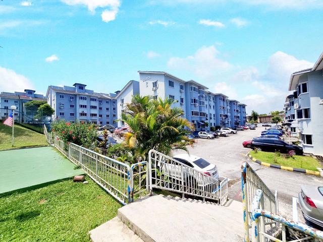 Apartment for sale in Langat, Selangor