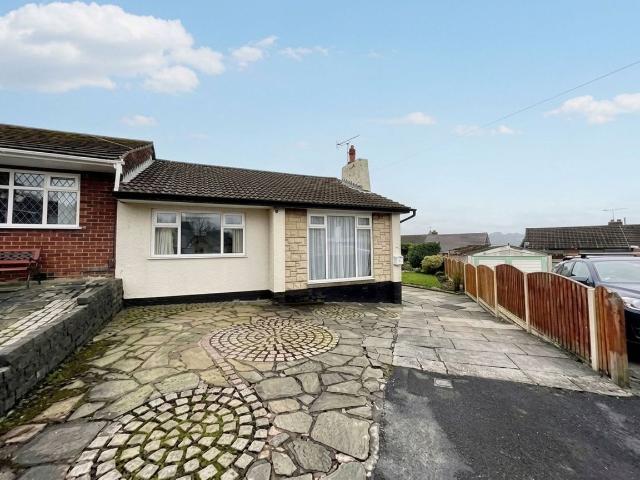 House for rent in Bredbury, Greater Manchester