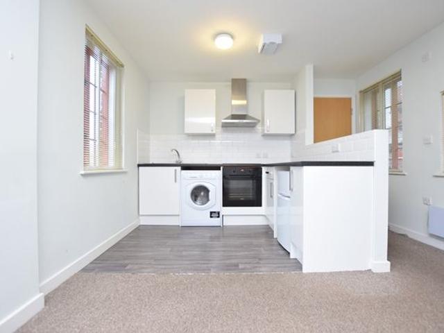 Apartment for rent in Saint Vincent's, Netherthorpe