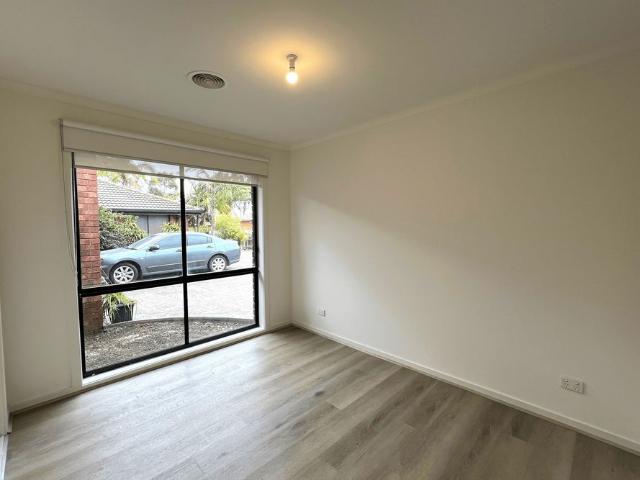 House for rent in Sydenham, Melbourne