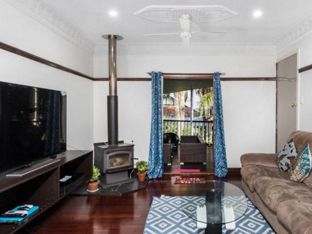 Apartment for rent in Toombul, Queensland