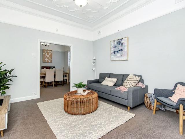 House for rent in Newcastle, Newcastle-Maitland