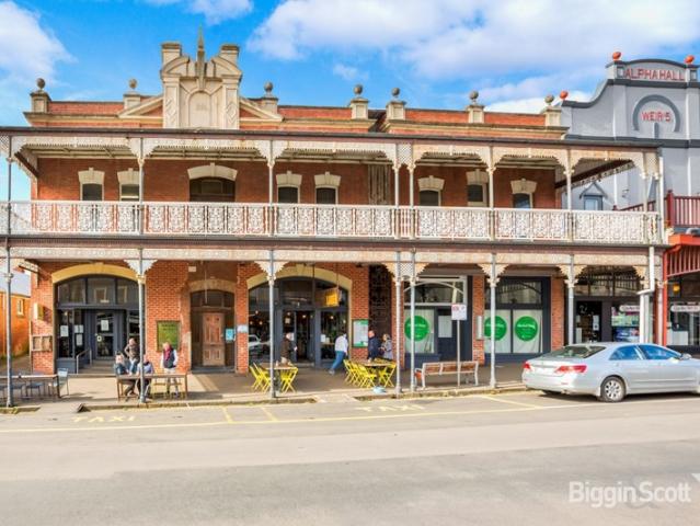 Office for rent in Daylesford, Victoria