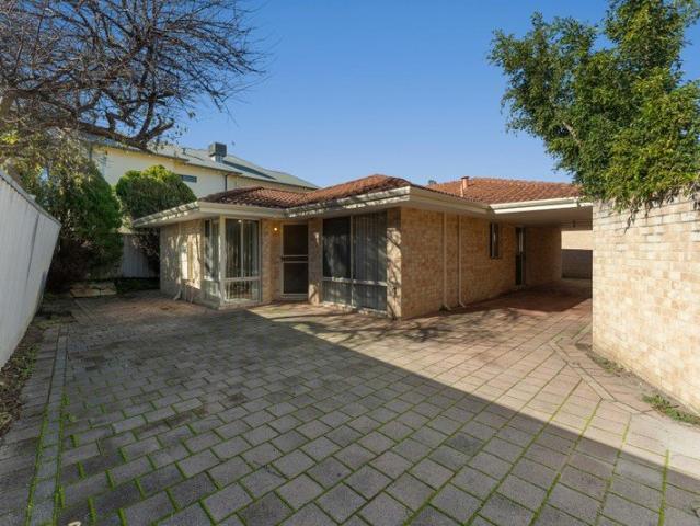Villa for sale in Stirling, Western Australia