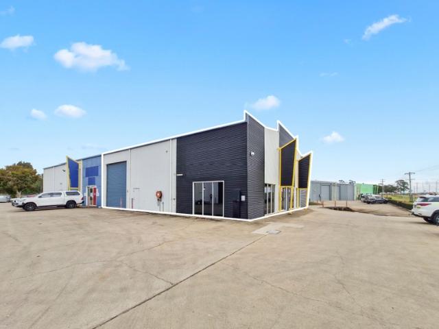 Warehouse for sale in Banyan, Queensland