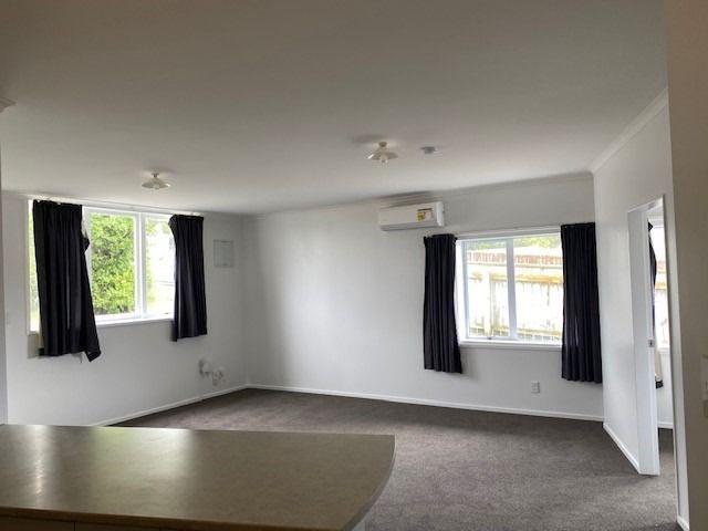 Apartment for rent in Tītahi Bay, Porirua