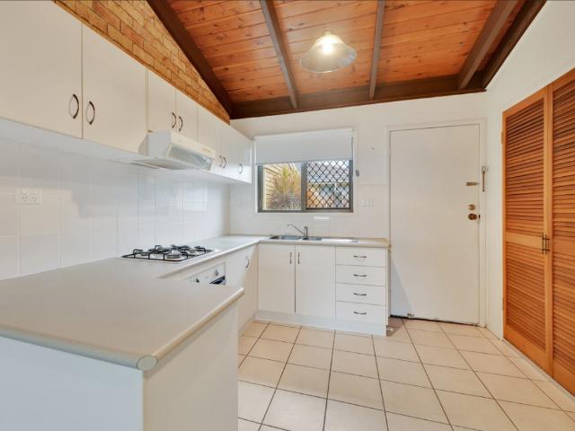 Apartment for rent in Toombul, Queensland