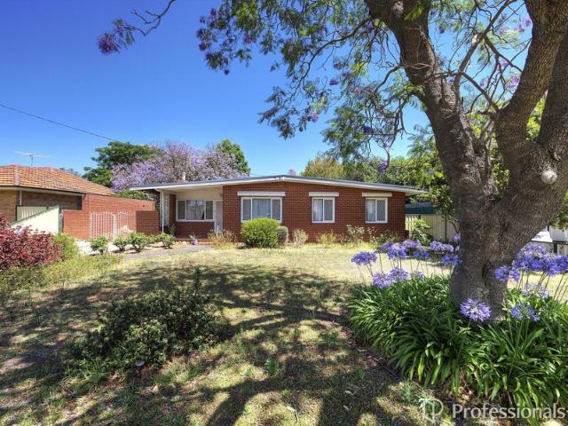 House for rent in Forrestfield, Western Australia