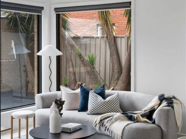 Townhouse for rent in Camerons Creek, Victoria