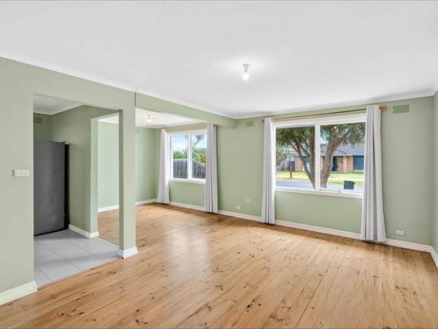 House for rent in Mossfiel, Melbourne