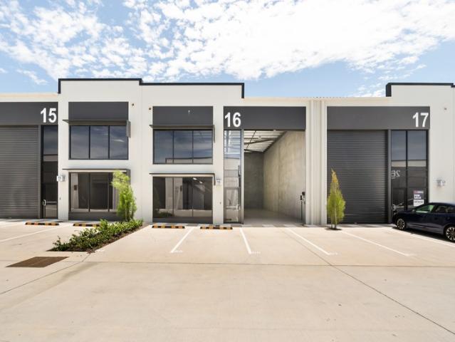 Warehouse for rent in Mode, Greater Brisbane