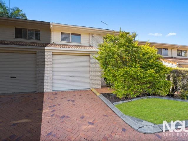 Townhouse for sale in Toombul, Queensland